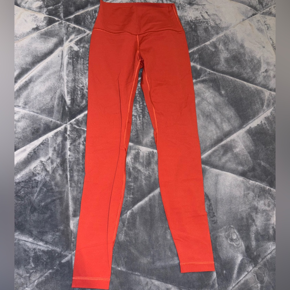 Lululemon leggings worn once. In perfect condition 28 “